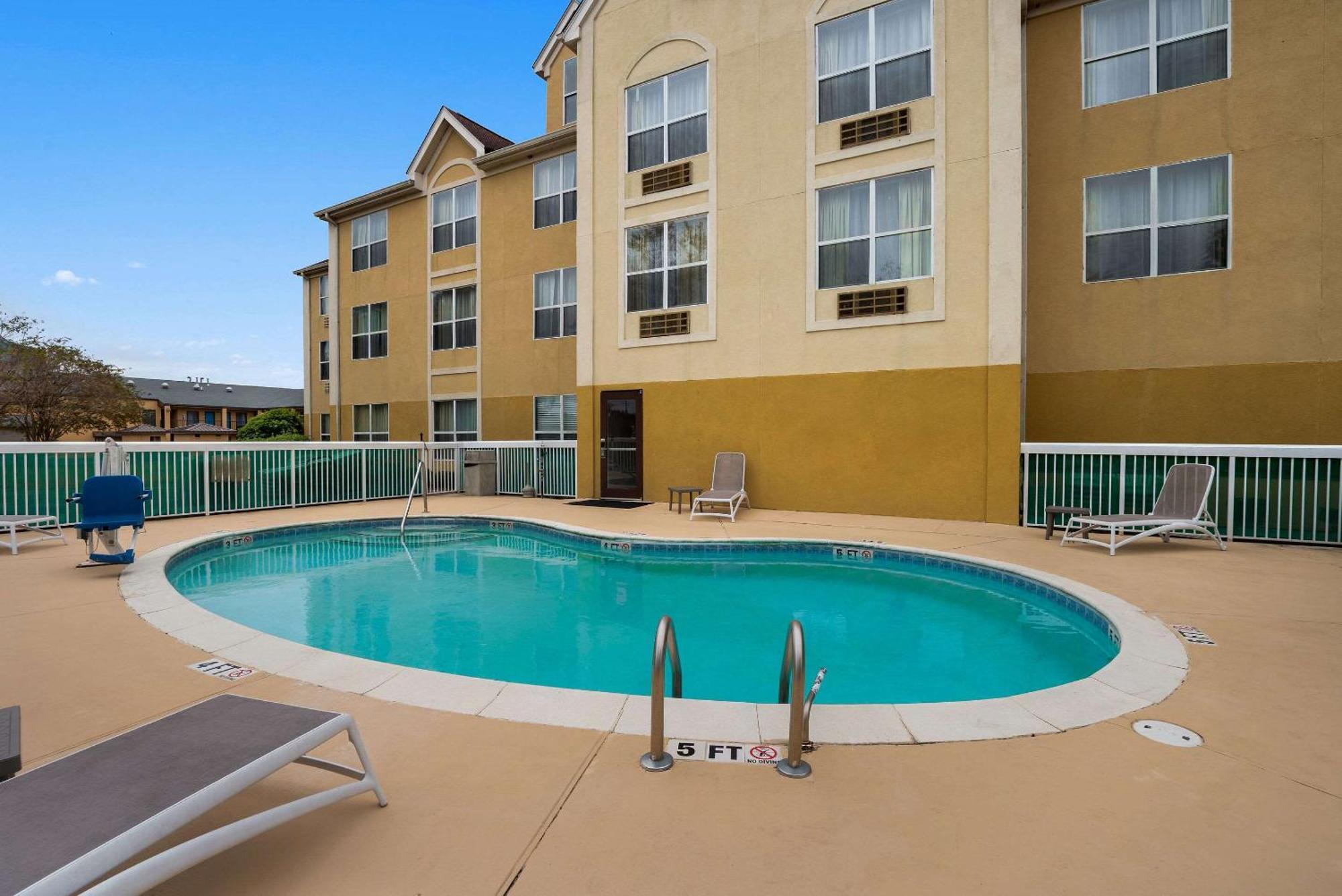 Comfort Inn & Suites Santee I-95 Luaran gambar