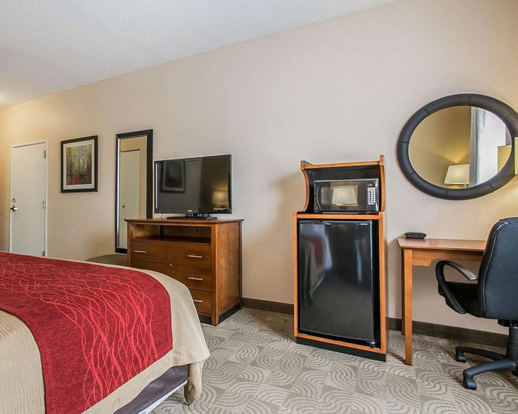Comfort Inn & Suites Santee I-95 Bilik gambar